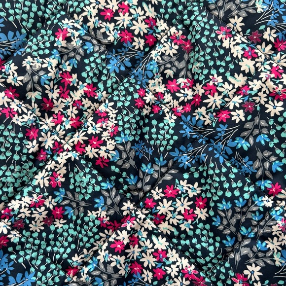 The North Face Penelope Sherpa Quilted Floral Jacket - Picture 9 of 13